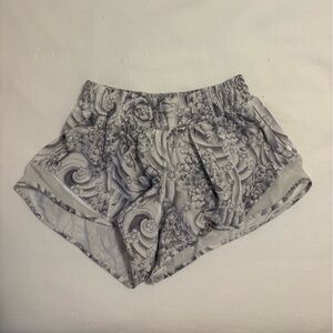 lululemon athletica Gray Patterned Women Shorts - like new!
